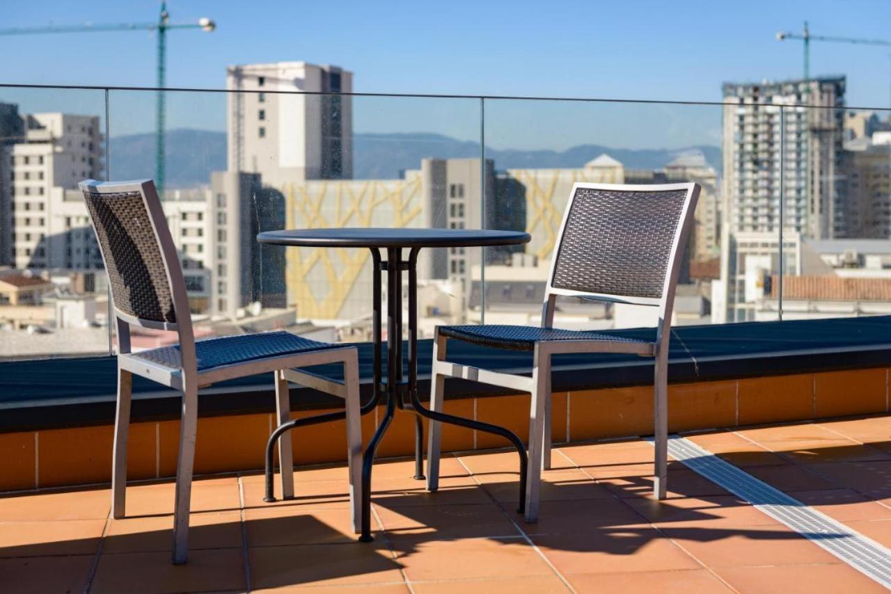 Gibraltar Central Suites Bagian luar foto