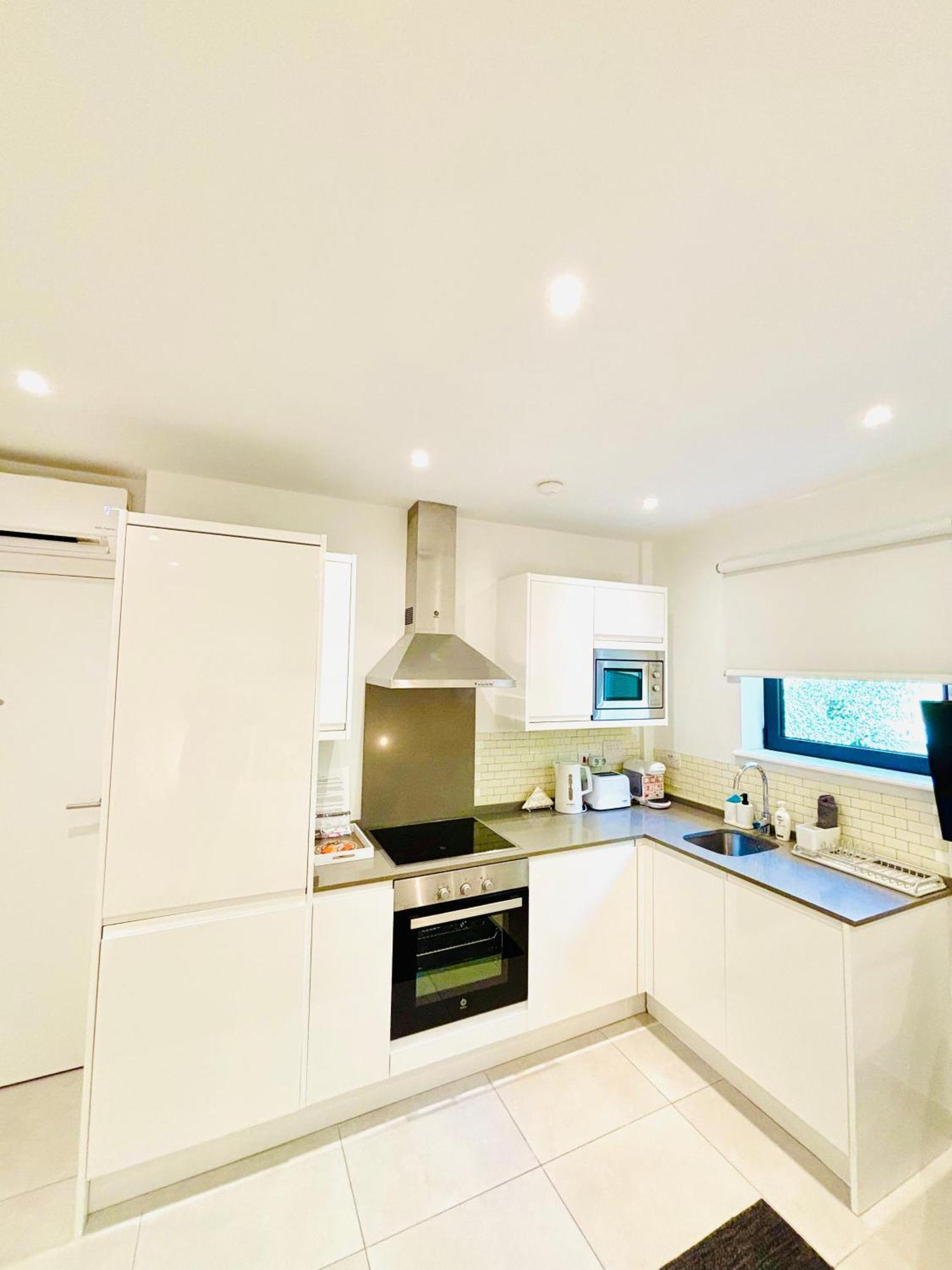 Gibraltar Central Suites Bagian luar foto