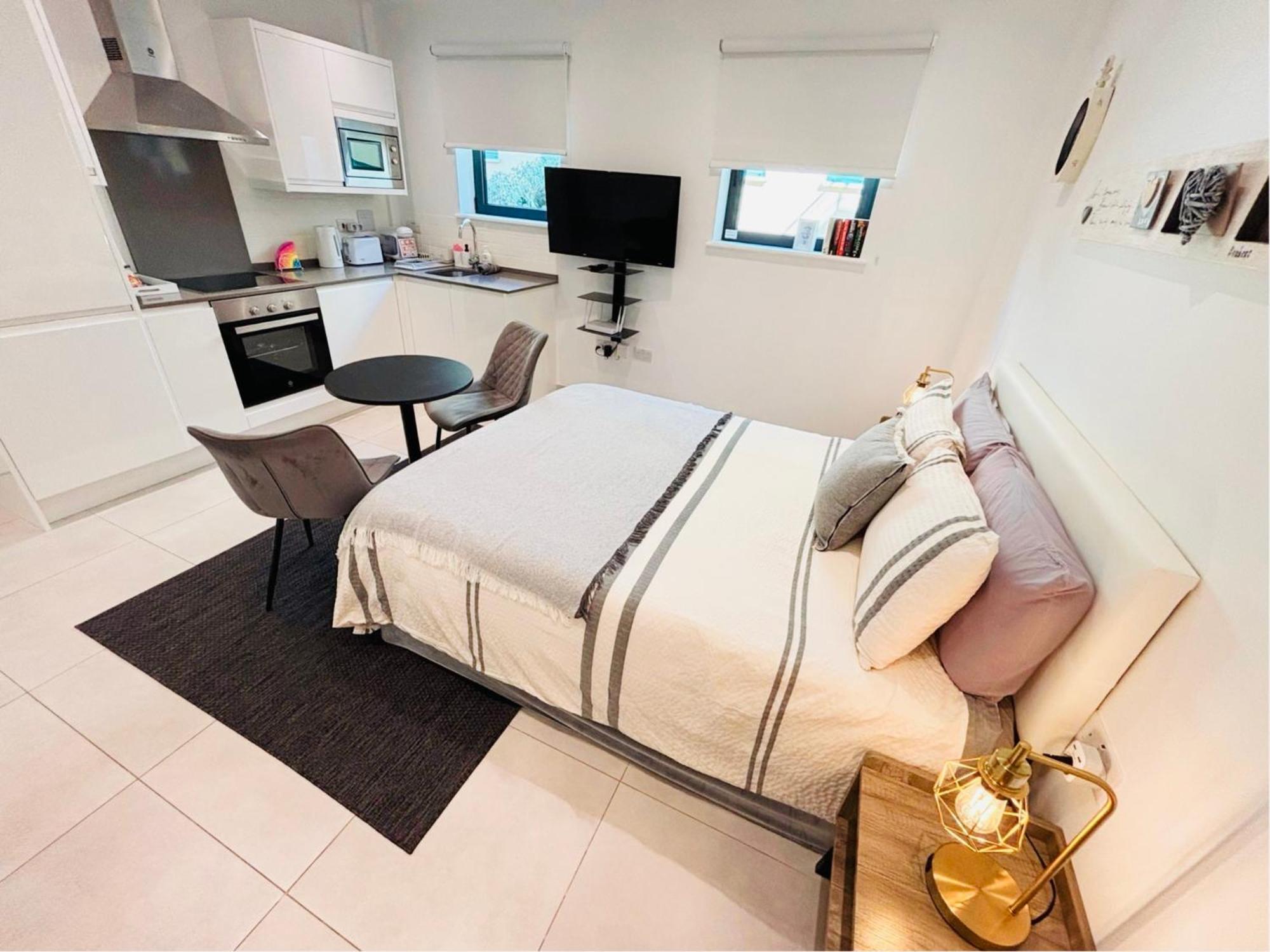 Gibraltar Central Suites Bagian luar foto