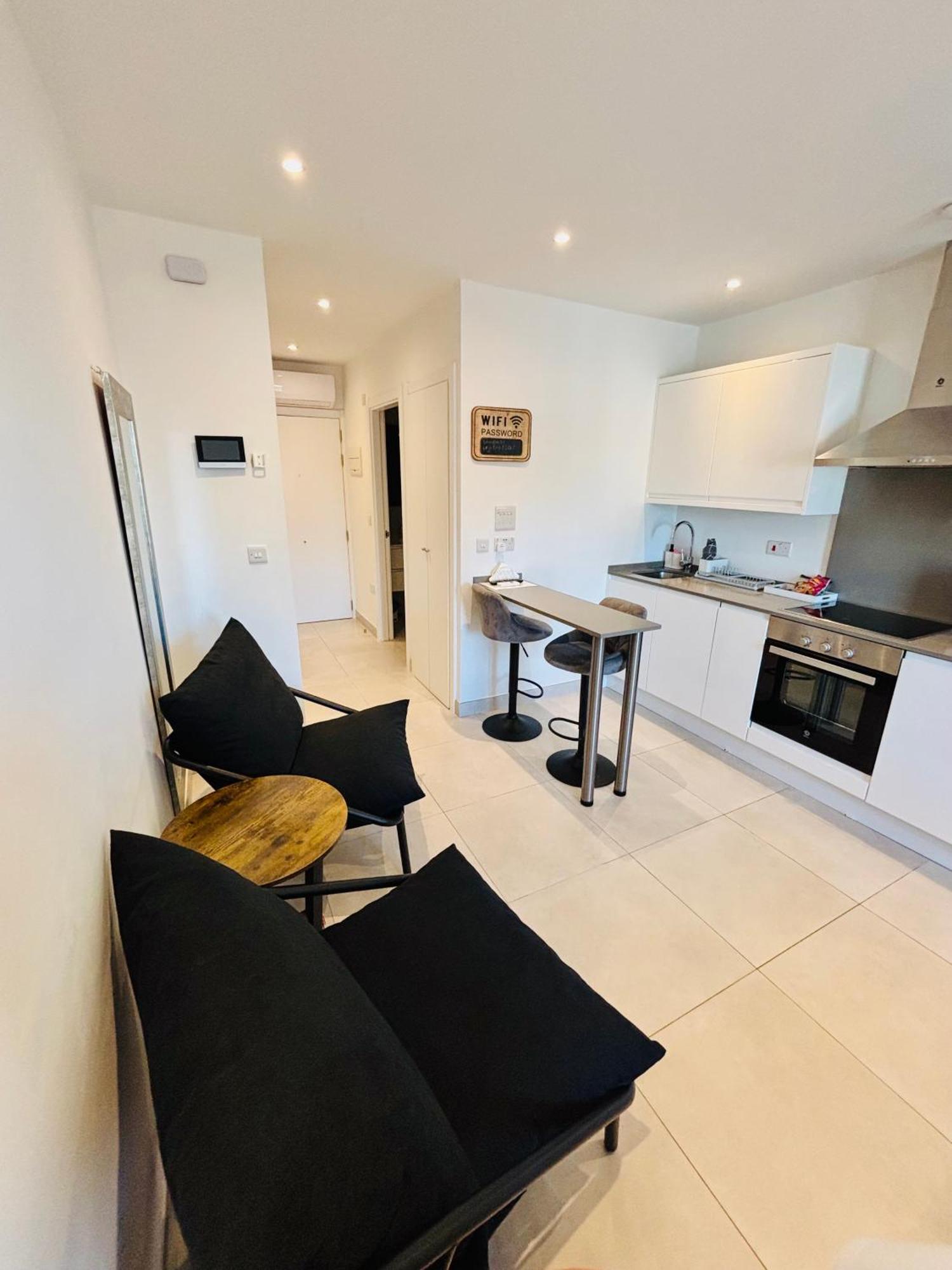 Gibraltar Central Suites Bagian luar foto