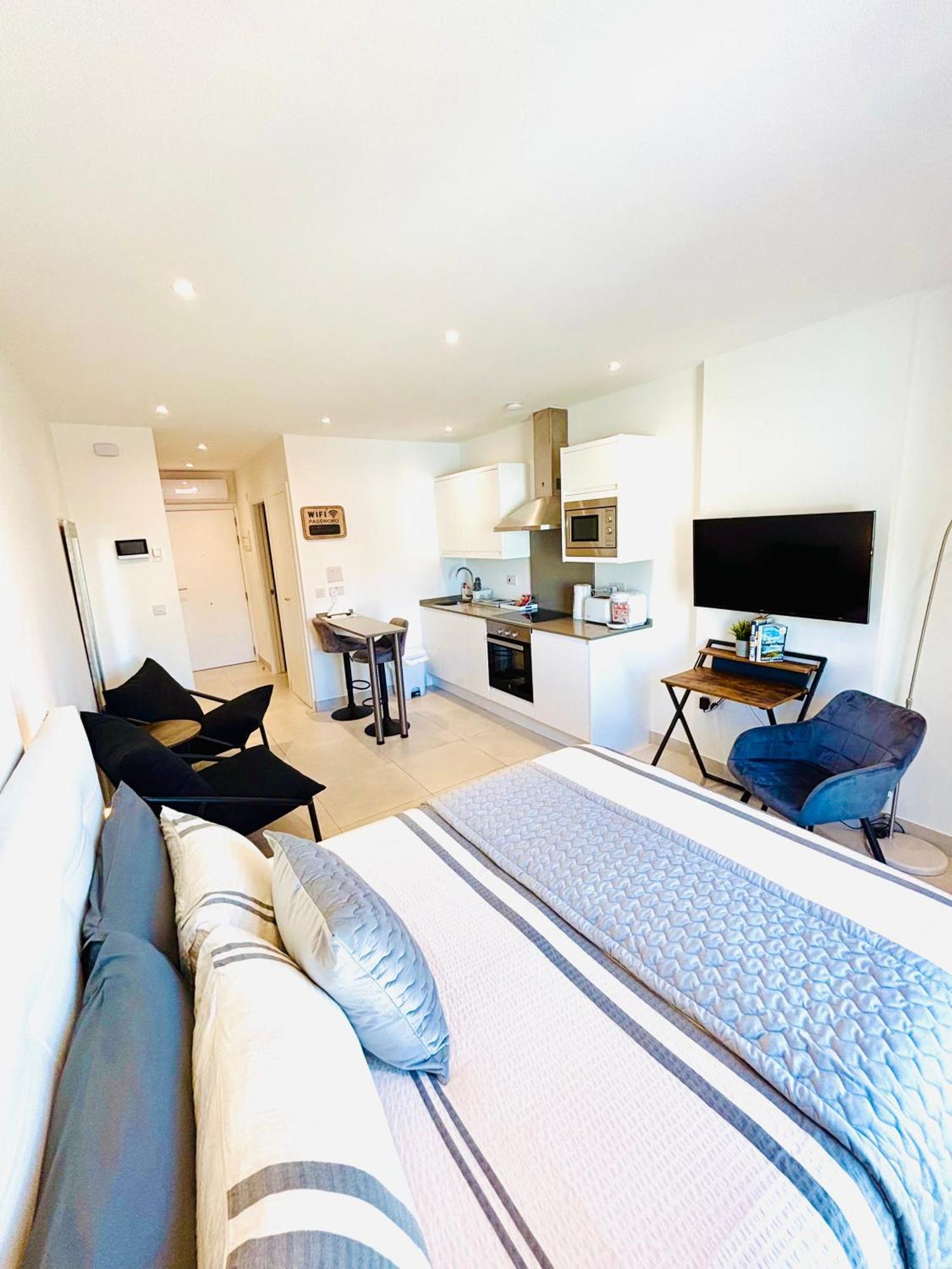 Gibraltar Central Suites Bagian luar foto