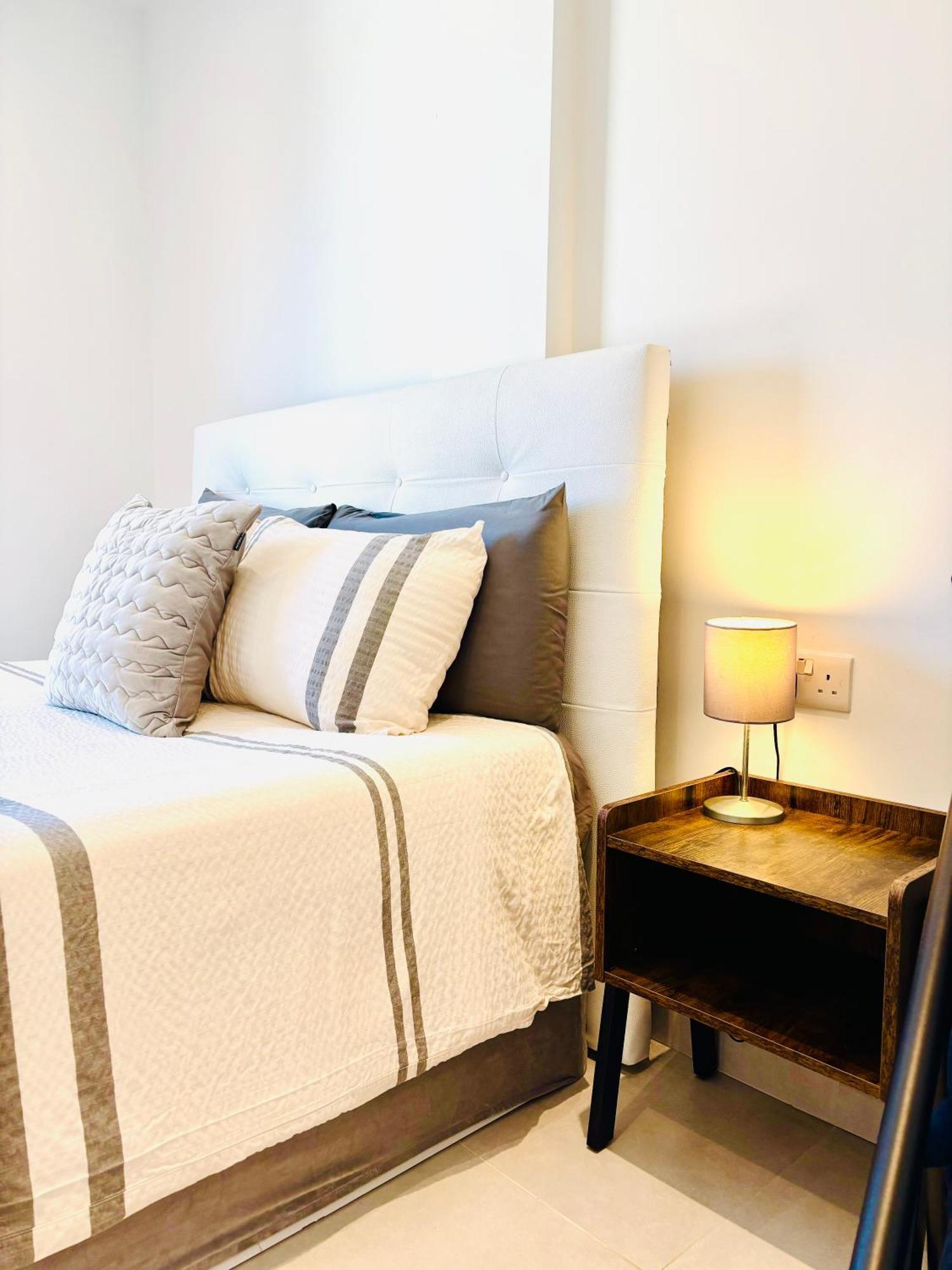 Gibraltar Central Suites Bagian luar foto